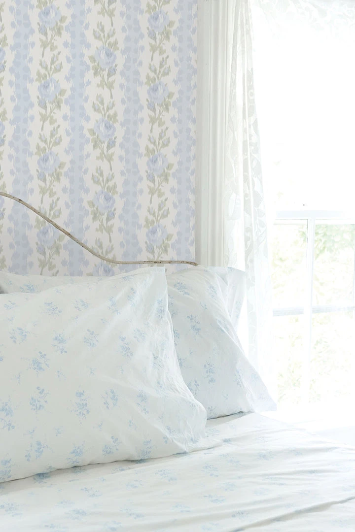 LoveShackFancy Blooming Heirloom Wallpaper Home Decor 9 LoveShackFancy Blooming Heirloom Wallpaper Home Decor