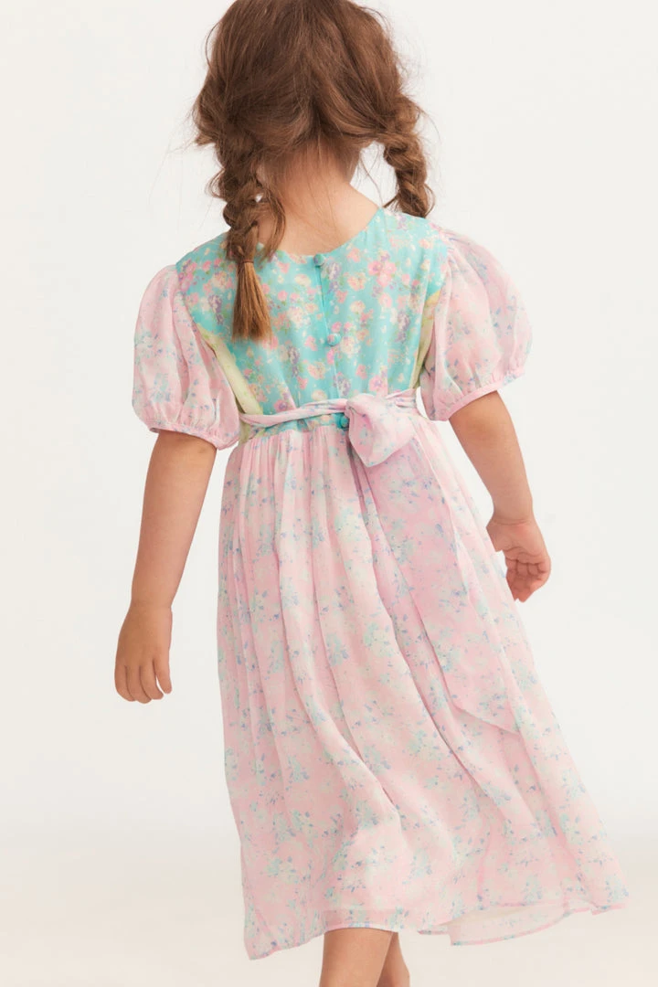 LoveShackFancy Girls Holly Dress Mommy & Me 5 LoveShackFancy Girls Holly Dress Mommy & Me