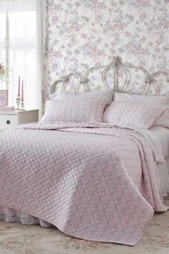 LSF Bedding Marigold Wreath Quilt And Sham Set