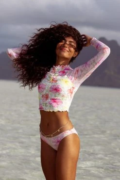 LSF LoveShackFancy X Hurley Cropped Rashguard