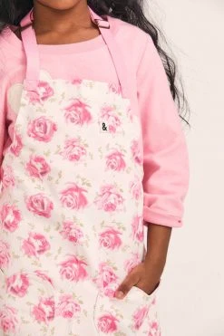 LoveShackFancy X Hedley & Bennett LoveShackFancy X Hedley & Bennet Little Girls Kitchen Apron 13 LoveShackFancy X Hedley & Bennett LoveShackFancy X Hedley & Bennet Little Girls Kitchen Apron