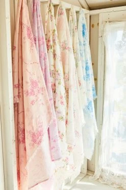 LoveShackFancy Rosa Beaux Linen Beach Throw